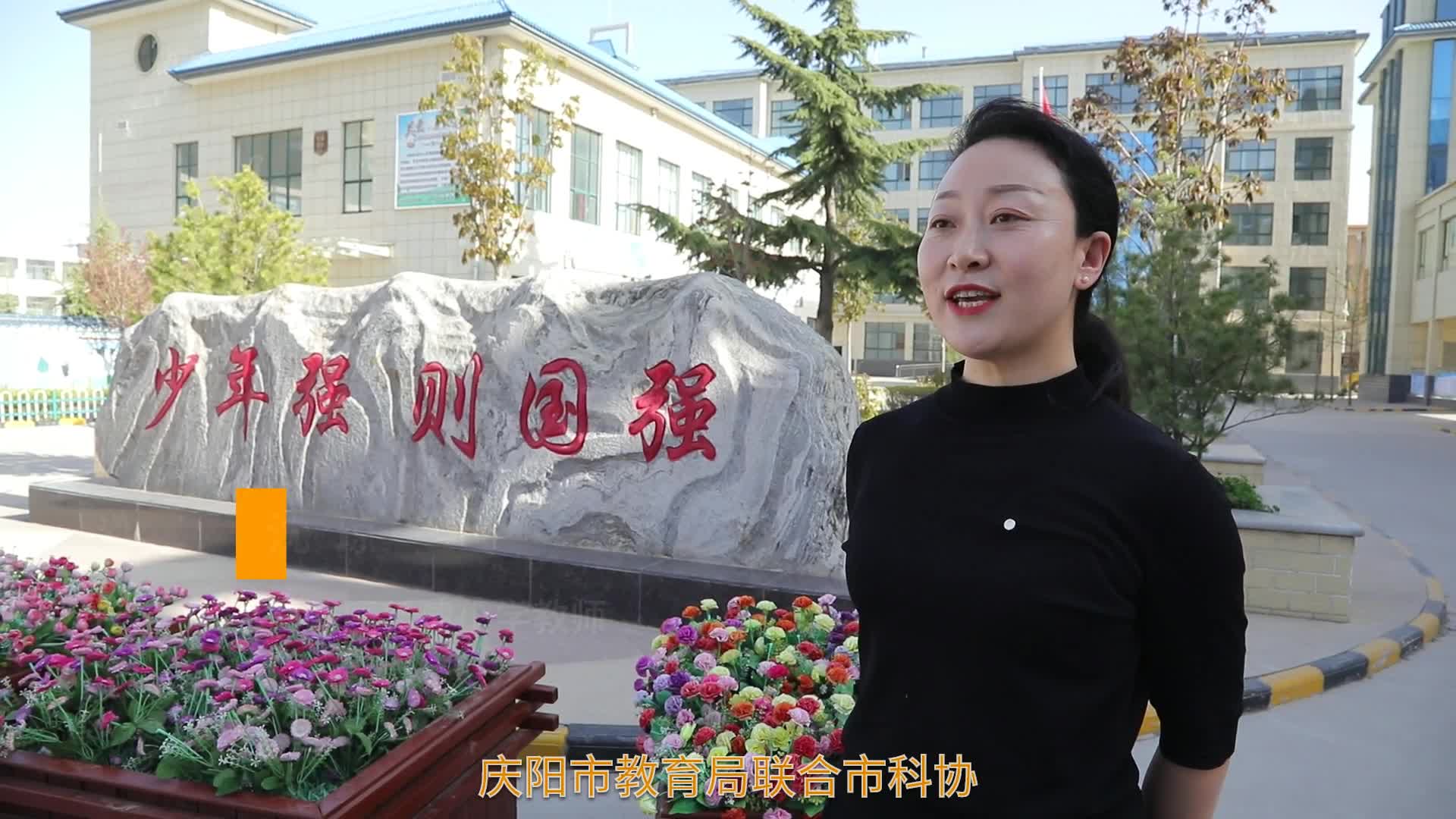 【第一眼】贊！科普知識(shí)進(jìn)校園，讓學(xué)生“零距離”感受科技魅力……