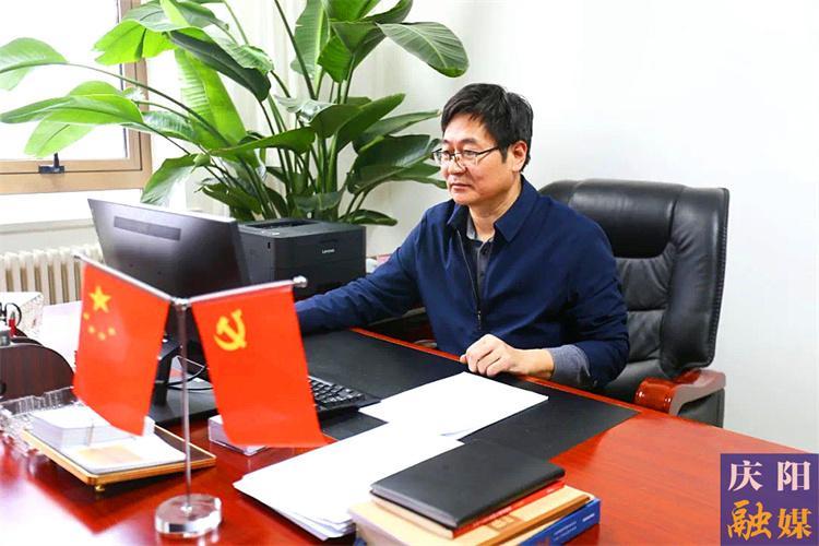 堅持在法治軌道上深化改革 推動建設(shè)更高水平法治慶陽——訪市司法局黨組書記、局長景銳