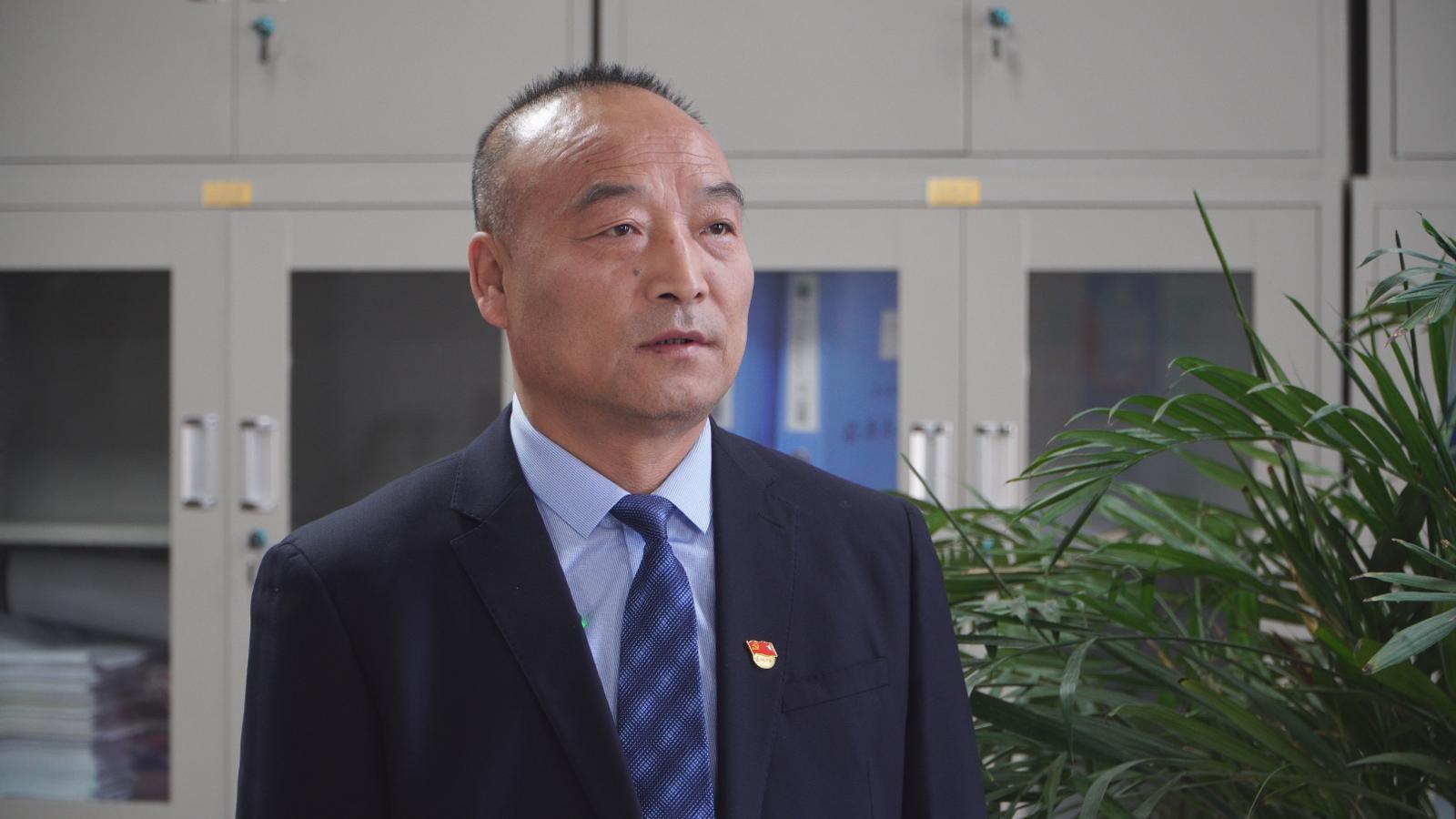 【數(shù)字經(jīng)濟(jì)招商選資】以綠電聚合供電模式降電價(jià) 提高數(shù)字經(jīng)濟(jì)招商競(jìng)爭(zhēng)力——訪市能源局黨組書記、局長(zhǎng)劉興峰