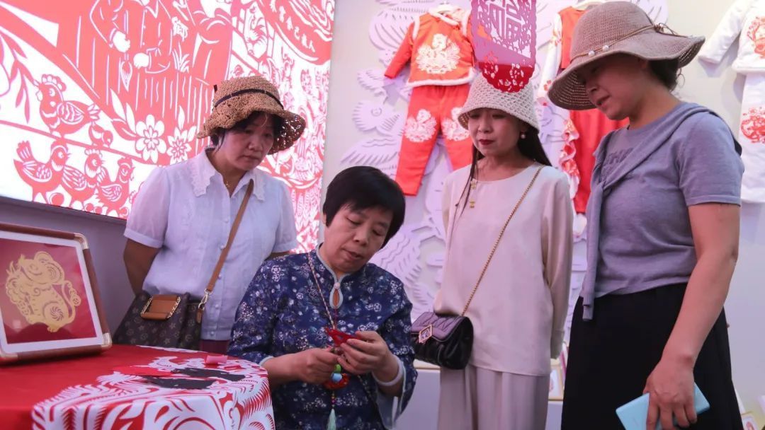 慶陽香包民俗文化節(jié)：221個體驗區(qū)打造非遺“活態(tài)”盛宴